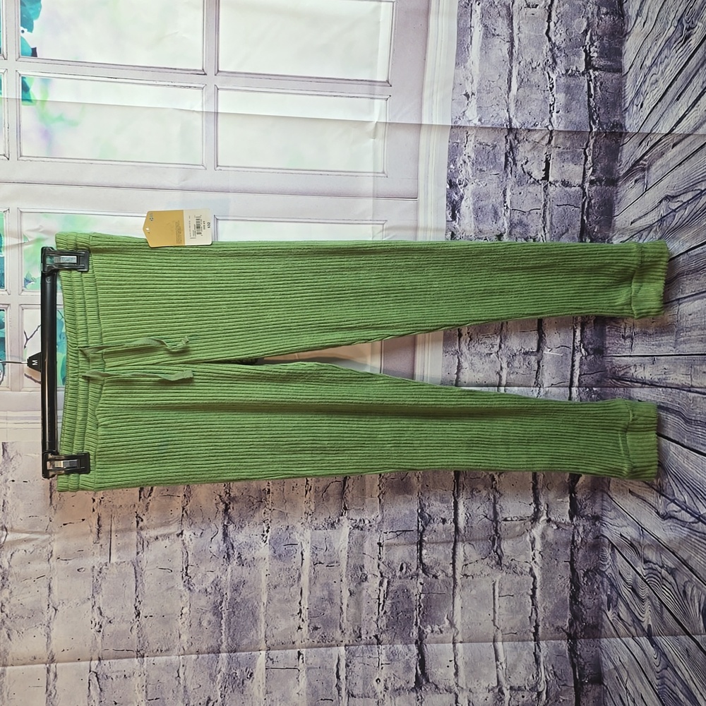 There Abouts girl's green joggers xxs 4 5 nwt